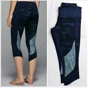 Lululemon Crops size 6